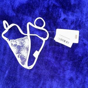 NEW   *  Wicked Weasel 631 Silver Flower Knicker Large